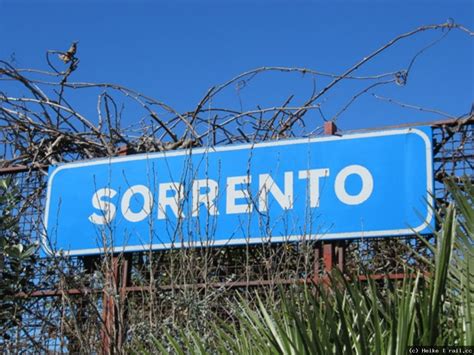 Sorrento train station. Things To Know About Sorrento train station. 