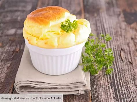 Soufflés au fromage frais à la ciboulette : la recette inratable de ...