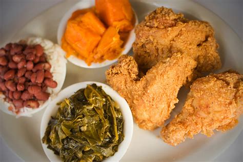 Soul food oakland. The Oakland Raiders have played in the Super Bowl four times. The team played once after relocating to Los Angeles in 1984, making it their third Super Bowl win. The other three ti... 