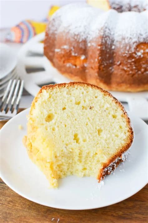 Sour Cream Bundt Cake