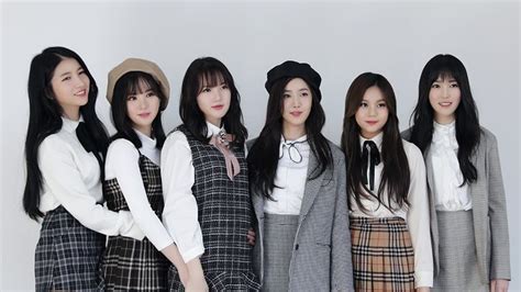 Source Music receives backlash for selling GFriend body pillows ...