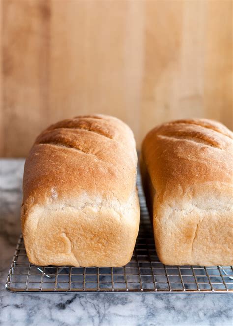 Sourdough sandwich bread recipe. Instead of mashed potatoes or noodles, try serving this buttery poppy-seed-and-caramelized-onion bread with your next beef stew or soup. Or try it in a fancy grilled cheese sandwic... 
