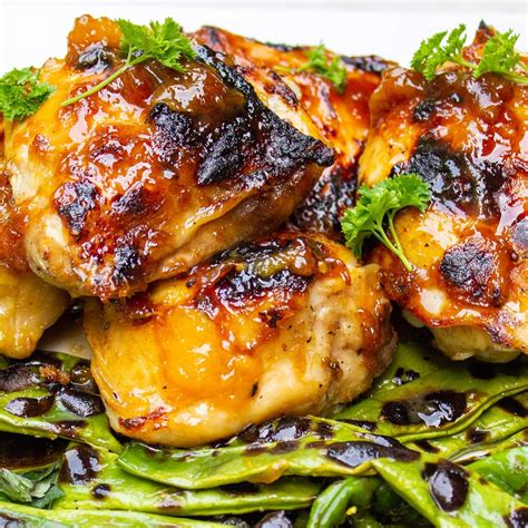 Sous vide chicken thighs. Boneless, skinless chicken thighs take five to seven minutes per side to cook on a grill. They should be grilled over medium to high flames with the lid closed to retain heat. The ... 
