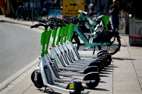 South Bay city to deploy hundreds of Lime scooters across city streets