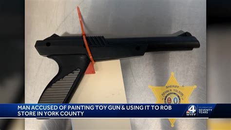 South Carolina man uses ‘spray-painted Nintendo Duck Hunt game pistol’ to rob business, deputies say