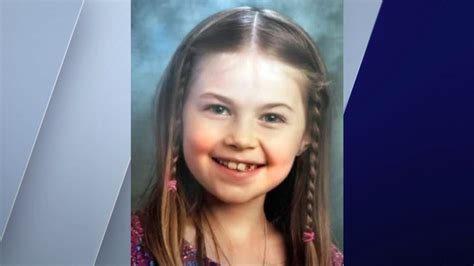 South Elgin girl abducted at 9 found safe 6-years later in North Carolina; mom charged