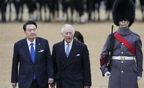 South Korea’s president gets royal welcome on UK state visit before talks on trade and technology