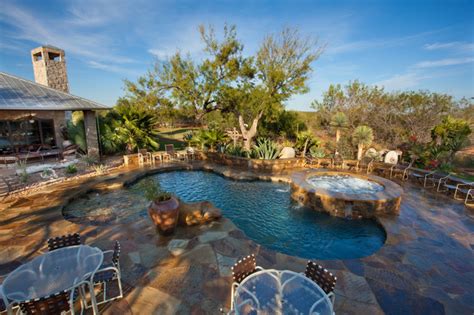 South Texas Ranch Custom Pool - Traditional - Pool - Houzz