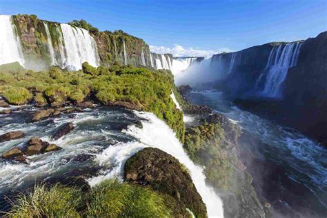 South america best places to go. Apr 9, 2021 · 11. IGUACU FALLS (BRAZIL / ARGENTINA) South America has no shortage of breath-taking waterfalls. But Iguaçu falls, sitting between Brazil and Argentina, is one of the largest. Technically composed of many falls, it clocks in at 80 meters in height and one of the widest falls in the entire world. 