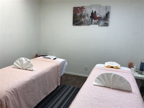 South bay massage. She is a friendly, caring and highly trained therapist from the South Bay Massage College in Manhattan Beach. … 20% off Studio massage or Buy 1 get 2nd for 50% off Mind+Body Massage by Ellen. Deep Tissue, Sports, Swedish & 8 more · $200 & up (310) 779-7742. Based in Lomita ... 