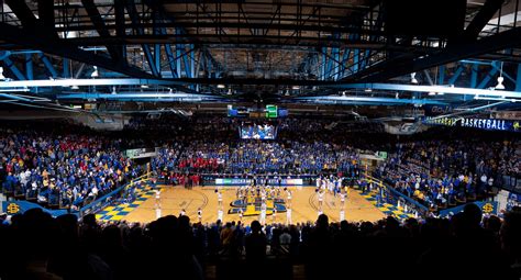 South dakota state basketball arena. Sioux Falls Arena is a 7,500-seat multi-purpose arena located in Sioux Falls, South Dakota. ... It seats 6,113 for basketball games and 4,760 for indoor football and hockey. ... and the Sioux Falls Stampede ice hockey team, as well as a variety of state high school championship events. The Sioux Falls Arena hosted the men's and women's Summit … 