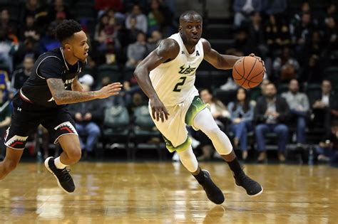 South florida basketball score. South Florida's win lifted them to 14-16 while Wichita State's loss dropped them down to 15-14. In their victory, South Florida relied heavily on Bryant, who had 30 points along with six boards. 