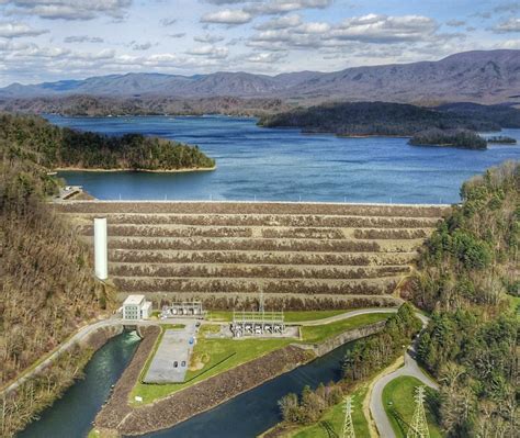 Construction of Cherokee Dam began on Aug. 1, 1940, and was completed on a crash schedule on Dec. 5, 1941. The reservoir has nearly 400 miles of winding shoreline and about 28,780 acres of water surface. The dam is 175 feet high and stretches 6,760 feet, or well over a mile, from one end to the other. In a year with normal rainfall, the water .... 