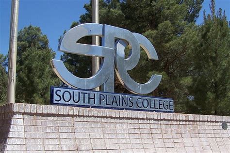 South plains university. LEVELLAND — The second-ranked South Plains College men’s basketball team dropped its final conference game Thursday night at the Texan Dome, falling to Midland 70-69. … 