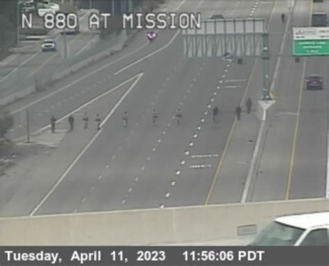 Southbound 880 reopens following CHP investigation