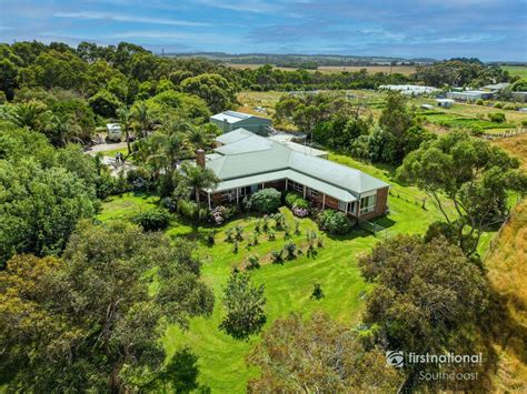 Southcoast First National Inverloch - Reviews & Properties