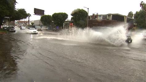 Southern California hit with more rain; NWS warns of possible flooding
