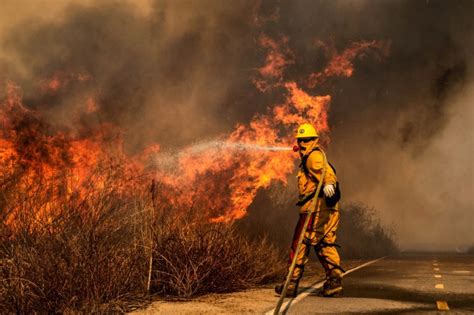 Southern California tops wildfire risk rankings as insurance gets harder to find