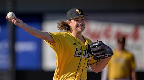 Southern Miss baseball walks off vs. Kennesaw State, gets LSU …