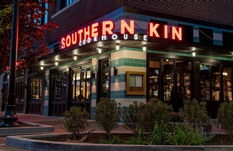 Southern kin cookhouse. Warm up with house-infused Bourbon! #southernkincookhouse #assemblyrow #mightgoodeatin #bourbon #weekendsips Southern Kin Cookhouse 500 Assembly Row,... Don't let the weather damper your... - Southern Kin Cookhouse 