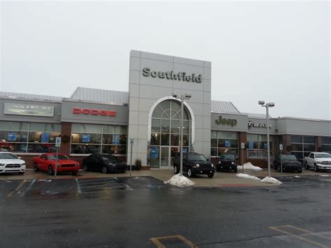 Southfield chrysler. GRAND RAPIDS — Fox Motor Group LLC has expanded its holdings in southeast Michigan with the acquisition of three dealerships from Ken Garff Automotive LLC. In the deal, Grand Rapids-based Fox Motors picked up Cadillac of Novi, Southfield Chrysler Dodge Jeep RAM and Telegraph Chrysler Dodge Jeep RAM, according to a … 