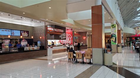 Southpark mall restaurants. Restaurants & Bars. From neighborhood cafes and vibrant fine dining, to waterfront taco stands and local watering holes, Union Square Hospitality Group has ... 