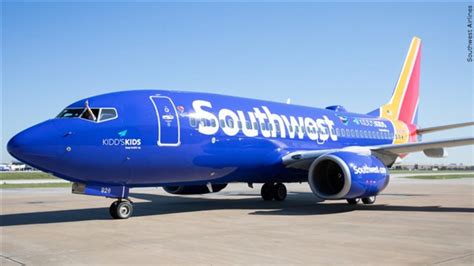 Aug 16, 2022 · USA TODAY. 0:00. 0:32. Southwest Airlines announced a fare sale through Aug. 26, and if you have the flexibility to travel at off-peak times, you could find some great deals. The basics of the ... 