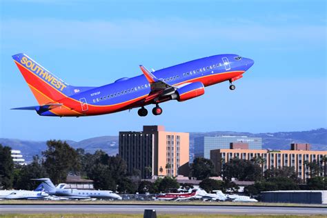Southwest fligts. Southwest Airlines, in an email to USA TODAY, said the airline is looking into the incident and did not share further information. Storyful reported that the woman was … 