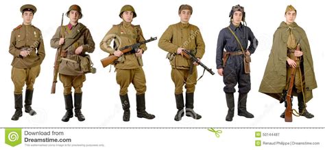 Soviet ww2 uniform guide.  Title UNIFORMS AND INSIGNIA OF SOVIET ARMY Subject UNIFORMS AND INSI...