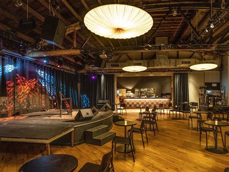 Space evanston. Discover all 63 upcoming concerts scheduled in 2023-2024 at SPACE. SPACE hosts concerts for a wide range of genres from artists such as Drew Holcomb & the Neighbors, … 