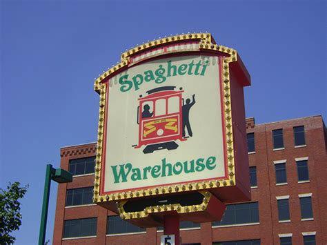 Spaghetti warehouse akron. 