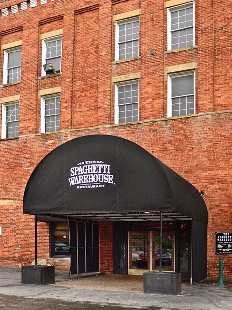 Spaghetti Warehouse is coming back — just not in the building it’s called home for the past 45 years. The historic Central Ohio restaurant will reopen at Columbus Commons this fall.. 