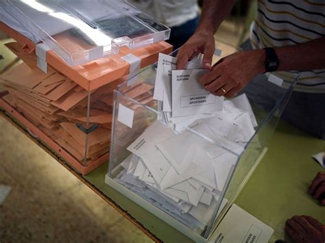 Spain’s Socialists and conservative challengers in close contest with half of votes counted
