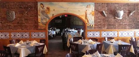 Top 10 Best Restaurants Near Prudential Center Near Newark, New Jersey. 1 . Fornos of Spain Restaurant. “Excellent steak and sangria dinner. Perfect place for dining before events at Prudential Center.” more. 2 . Casa d’Paco. 3 . Don Pepe.. 