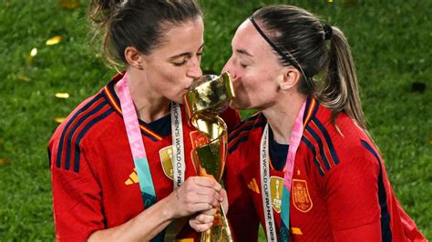 Spanish soccer president refuses to resign despite kissing a player on the lips at Women’s World Cup