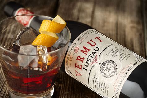 Spanish vermouth. Aug 6, 2023 · Spanish vermouths come in the same range of colors and dryness levels as all the rest, though the most predominant is vermut rojo, sweet red vermouth, which owes its dark tint to long infusions of ... 