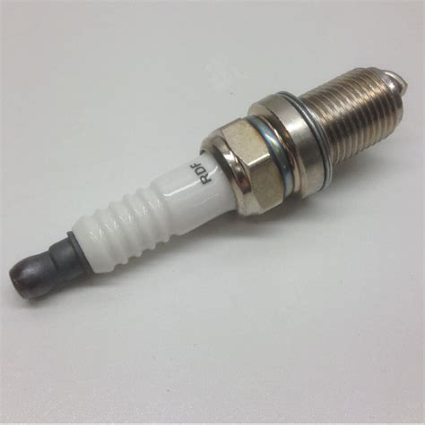 The cross references are for general reference only, please check for correct specifications and measurements for your application. Specifications for Champion 851. Gap: 0.7 mm. Thread diameter: M14x1.25. Thread reach: 8.3 mm. Hex size: 16 mm. Terminal type: SAE. Champion 851 replacement spark plugs. Autolite 2954.. 