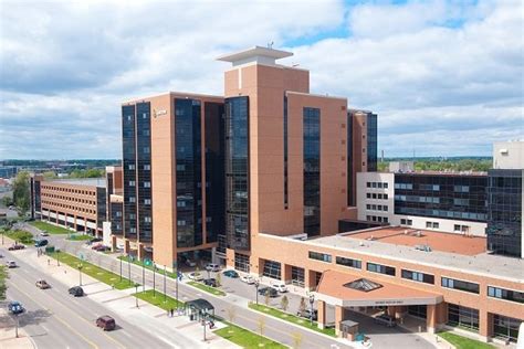 Sparrow health system lansing. LANSING – Sparrow Health System plans to spend $800 million to build new medical facilities, including a five-story tower at its Michigan Avenue … 