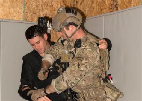 Special Operations Combatives Program - SOCP SOF News