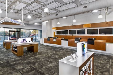 Spectrum mobile store austin. Visit our Spectrum store location at 1500 N 19th Avenue, Bozeman, MT to learn more about Spectrum internet, mobile, and calb services. Exchange or return cable equipment, pay bills, or get a demo. 