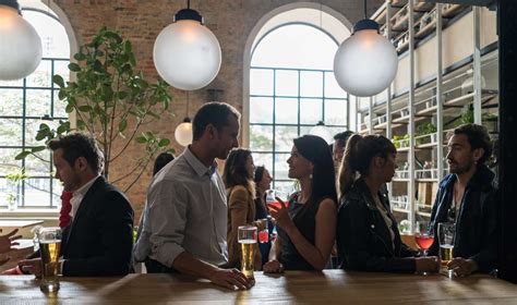 Speed Dating: Pros Cons and Tips for Success