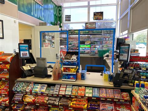 Speedway gas station inside. Speedway in Pagosa Springs, CO. Carries Regular, Midgrade, Premium, Diesel. Has Propane, C-Store, Car Wash, Pay At Pump, Restrooms, Air Pump, Payphone, ATM. Check ... 