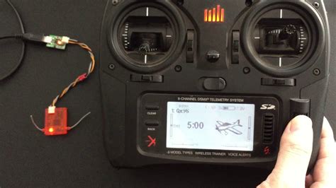 Spektrum ws2000 binden.  Installation Press and hold the bind button while inserting ...