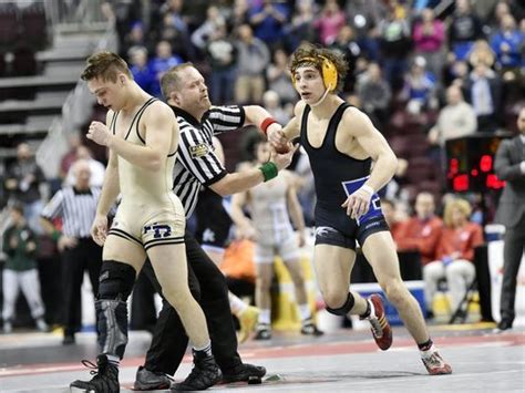 Spencer lee loss. In two attempts, Pennsylvania’s Spencer Lee has won two NCAA titles at 125 pounds. In high school, Lee won three straight state titles, losing in a huge upset to Austin DeSanto in the finals as ... 