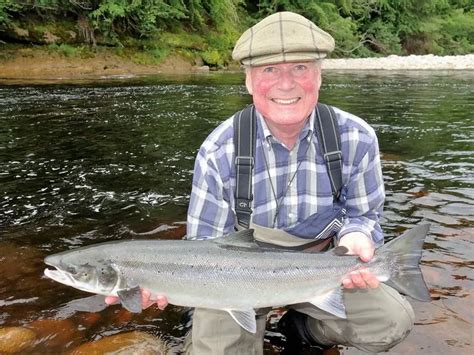 Speycaster Guided Salmon Fishing in Scotland - Altyre Fishing …