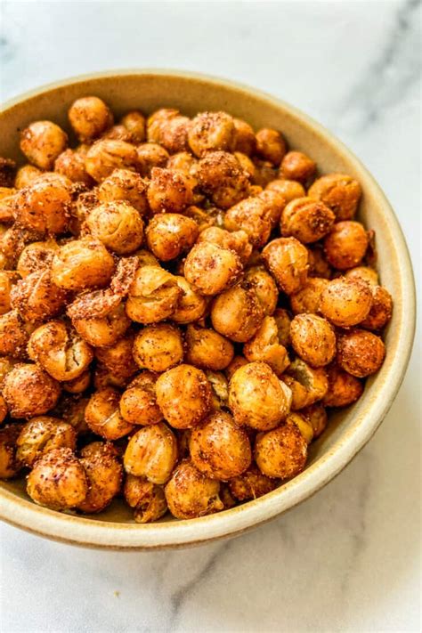 Spice Roasted Chickpeas - This Healthy Table