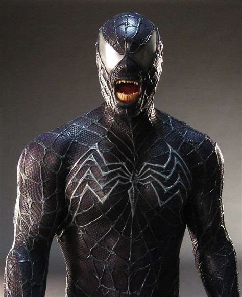 Spiderman 3 Venom Suit: A Symbiotic Bond with Darkness