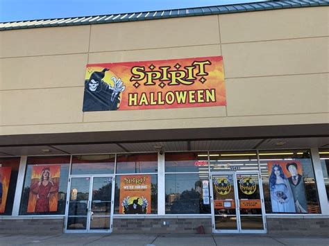 Spirit Halloween - Plaza at Cedar Hill (CLOSED) in Texas