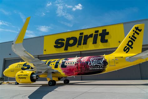 Spirit flight 1015. 50,000 Bonus Points + $100 Flight Voucher online offer. Offers vary elsewhere. Spirit Airlines is the leading Ultra Low Cost Carrier in the United States, the Caribbean and Latin America. Spirit Airlines flies to 60+ destinations with … 
