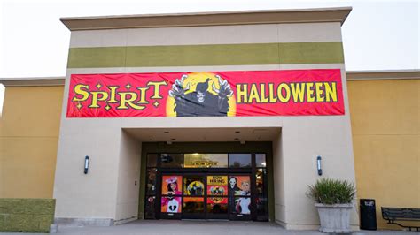 Spirit halloween store rockwall tx. Visit your local Spirit Halloween at 5917 North Mesa Street for customes, props, accessories, hats, wigs, shoes, make-up, masks and much more! 